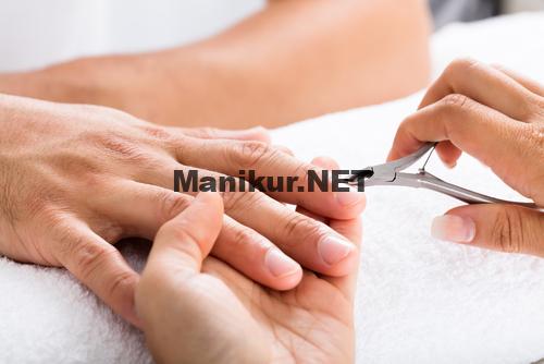Manikür yapımı