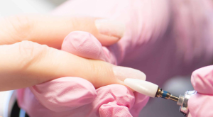 Medikal Manikür Nedir, Nasıl Yapılır? Adım Adım Uygulaması!