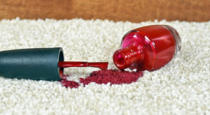 Oje Lekesi Nasıl Çıkar? Evde Denenmiş En Etkili 5 Yöntem!